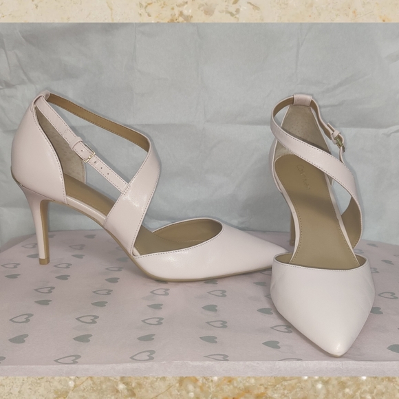 Calvin Klein Shoes - ✨Calvin Klein Blush Nude Leather Pointed Toe Stilettos Pumps